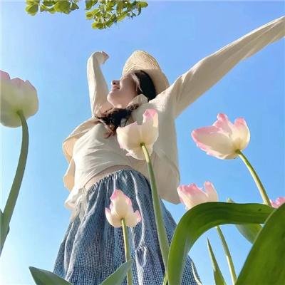 白色的女人